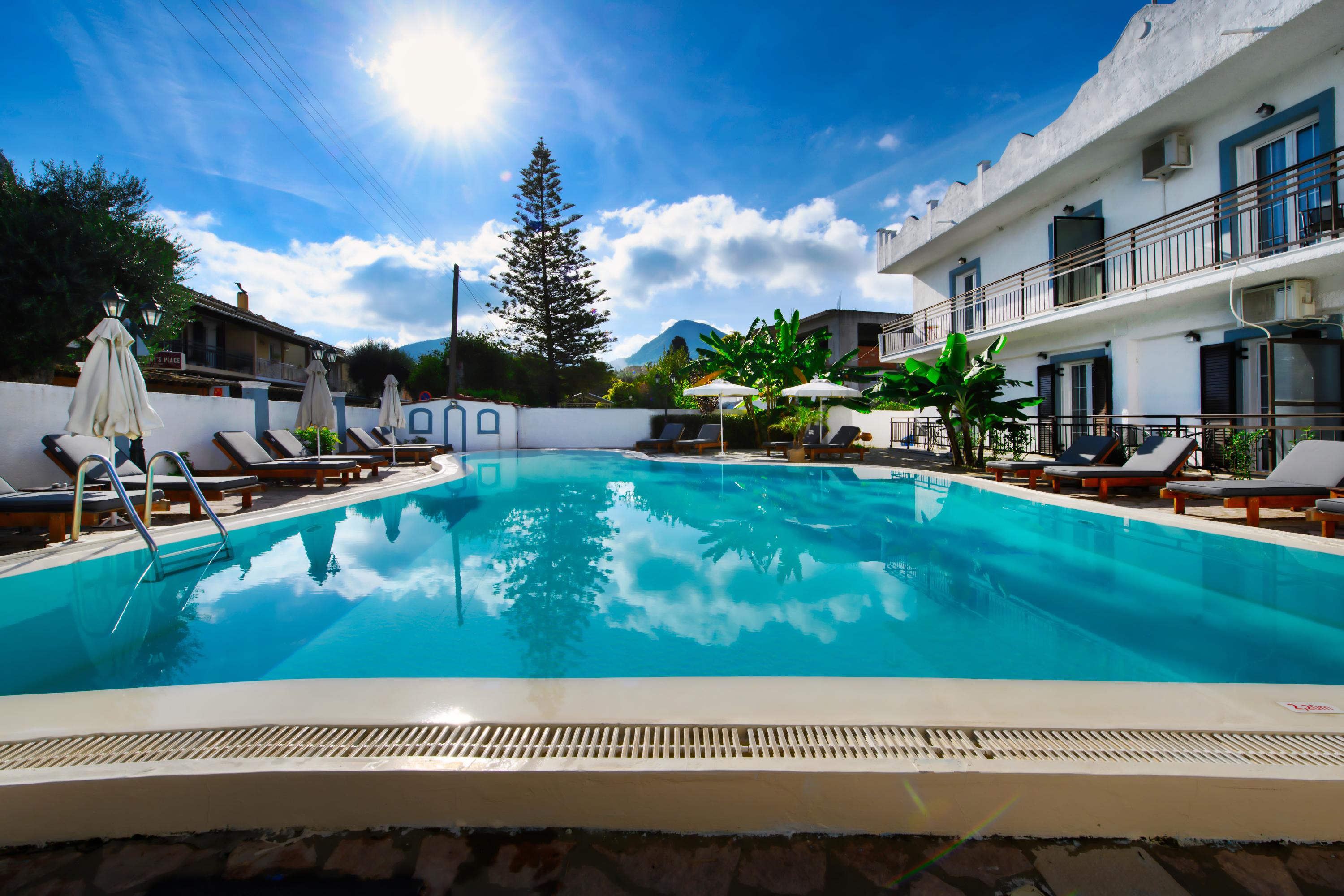 Aquarius Aparthotel