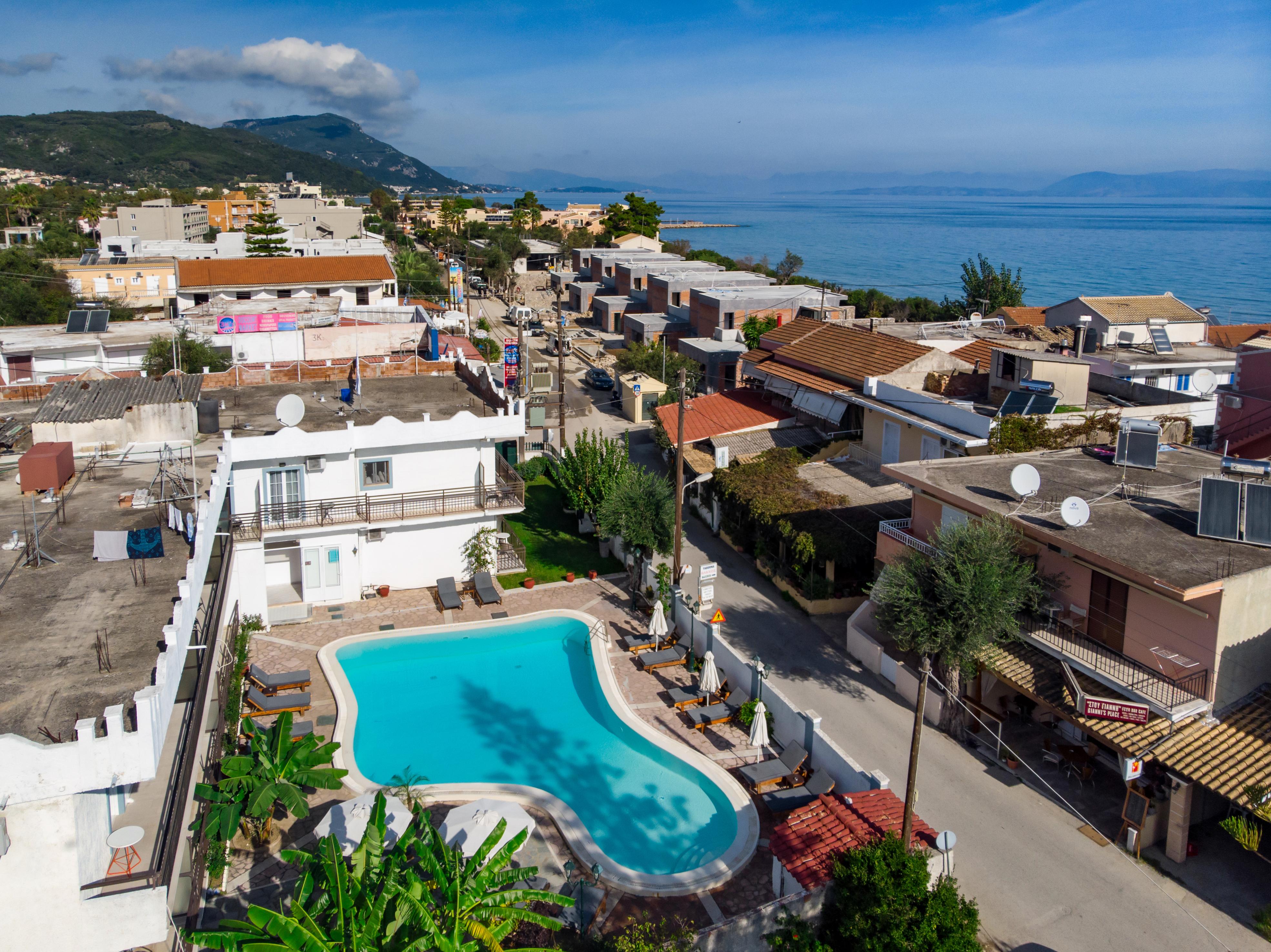Aquarius Aparthotel Mesongí