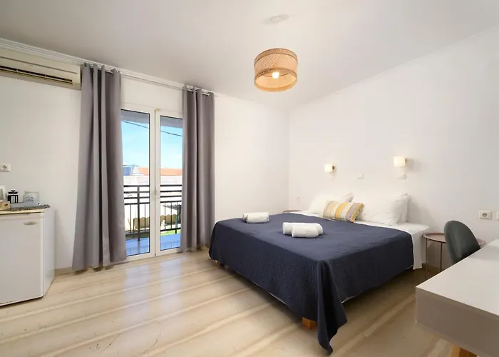 Aquarius Beach Hotel